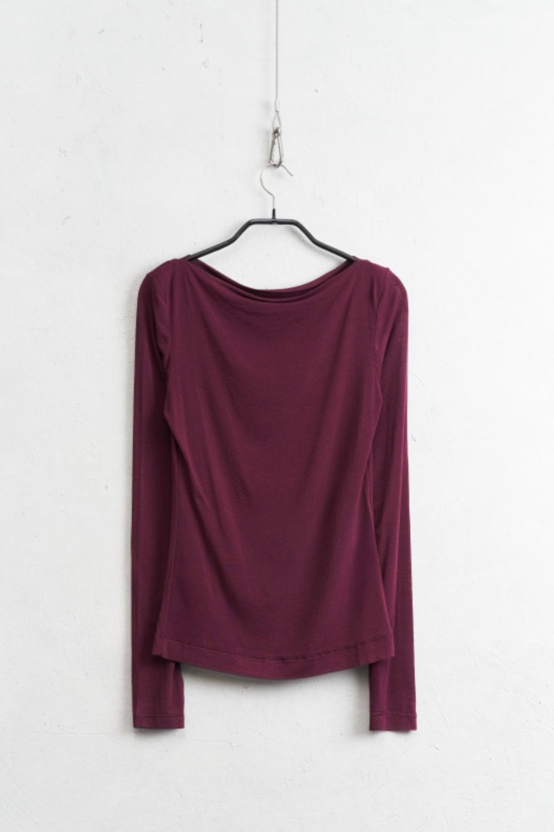 Vínový viskózový top s kašmírem