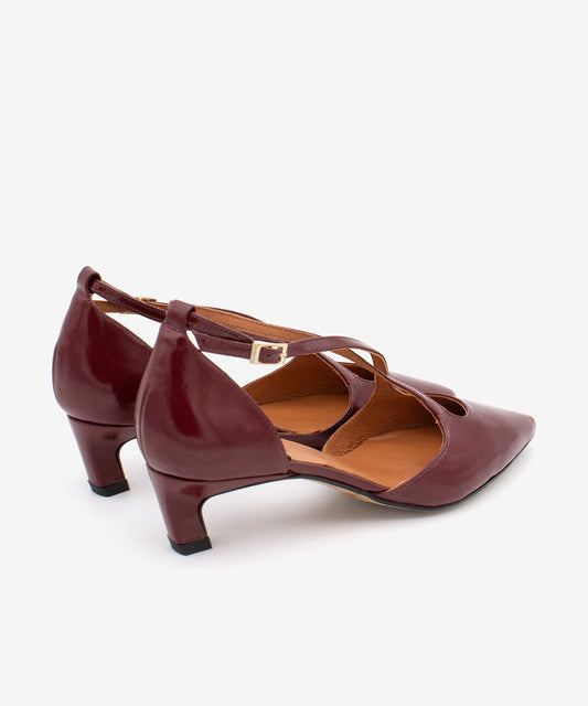 Vínové lodičky s křížením