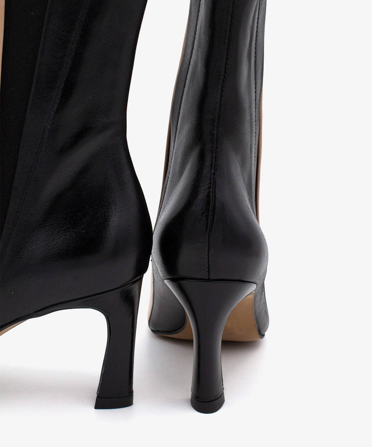 Dvoubarevné kotníkové kozačky