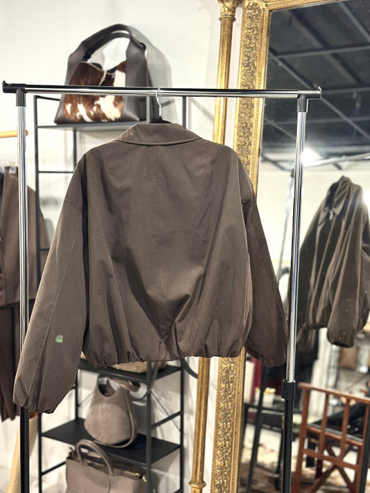 Hnědý oversized bomber