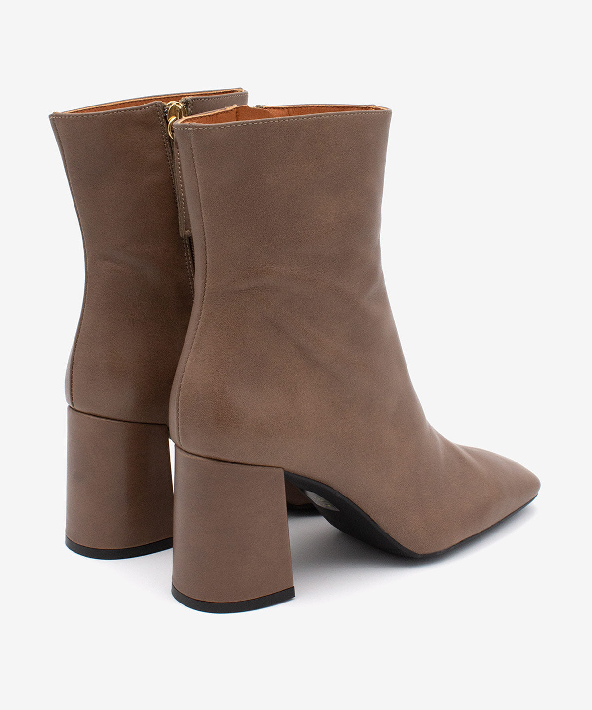 Taupe kotníčkové kozačky