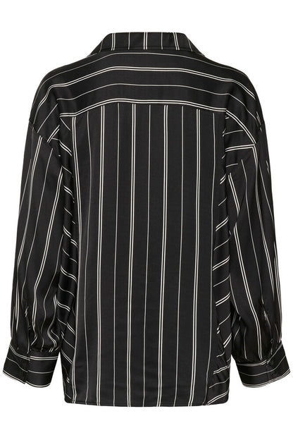 Černá košile s pruhy