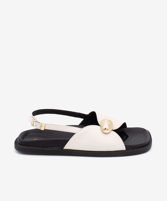 Bílé minimalistické pantofle