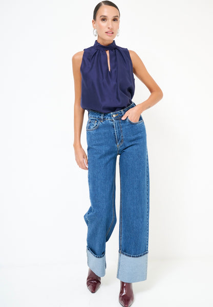 Modré džíny s vysokým lemem