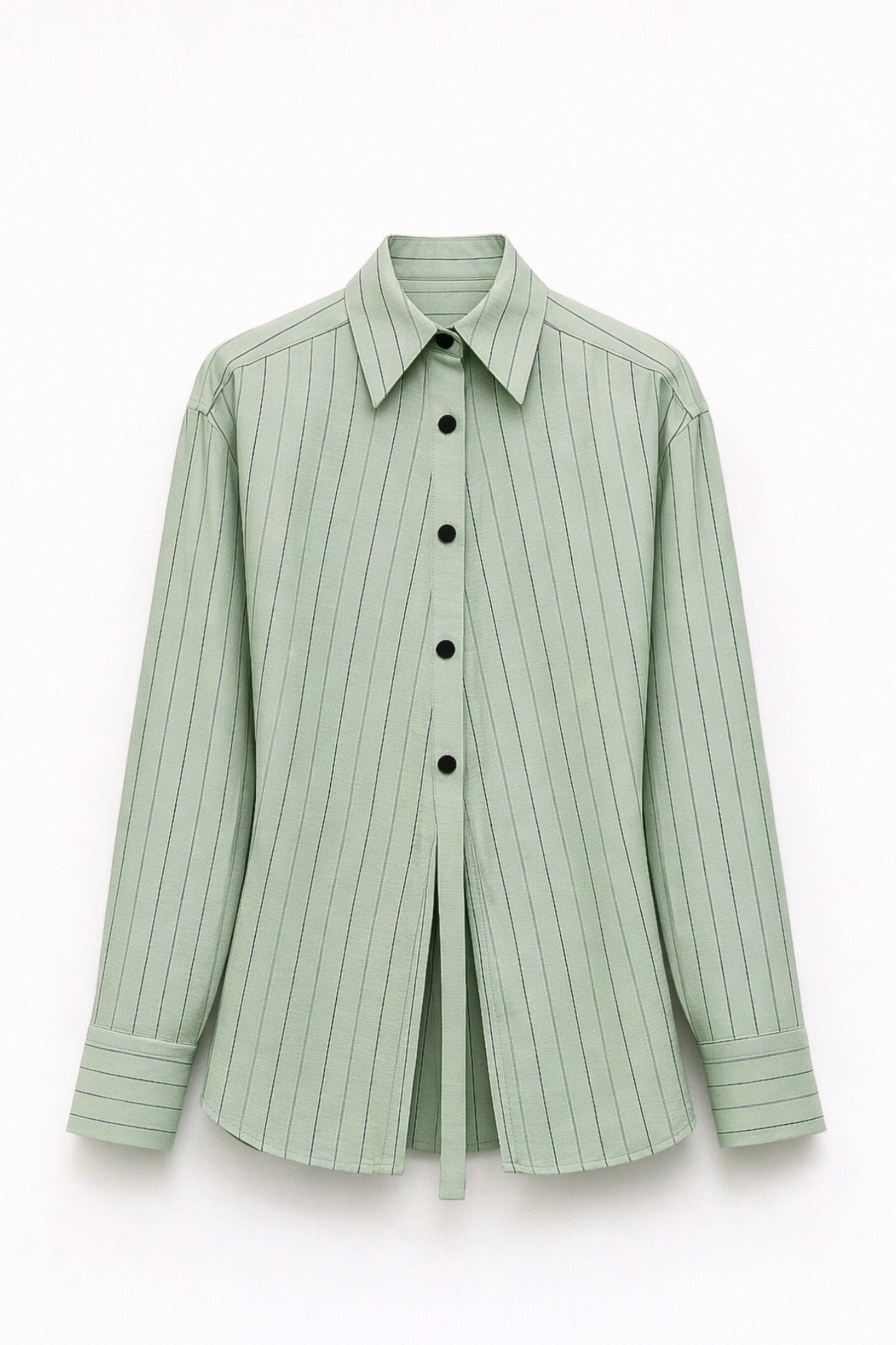 Mintová halenka s detailem