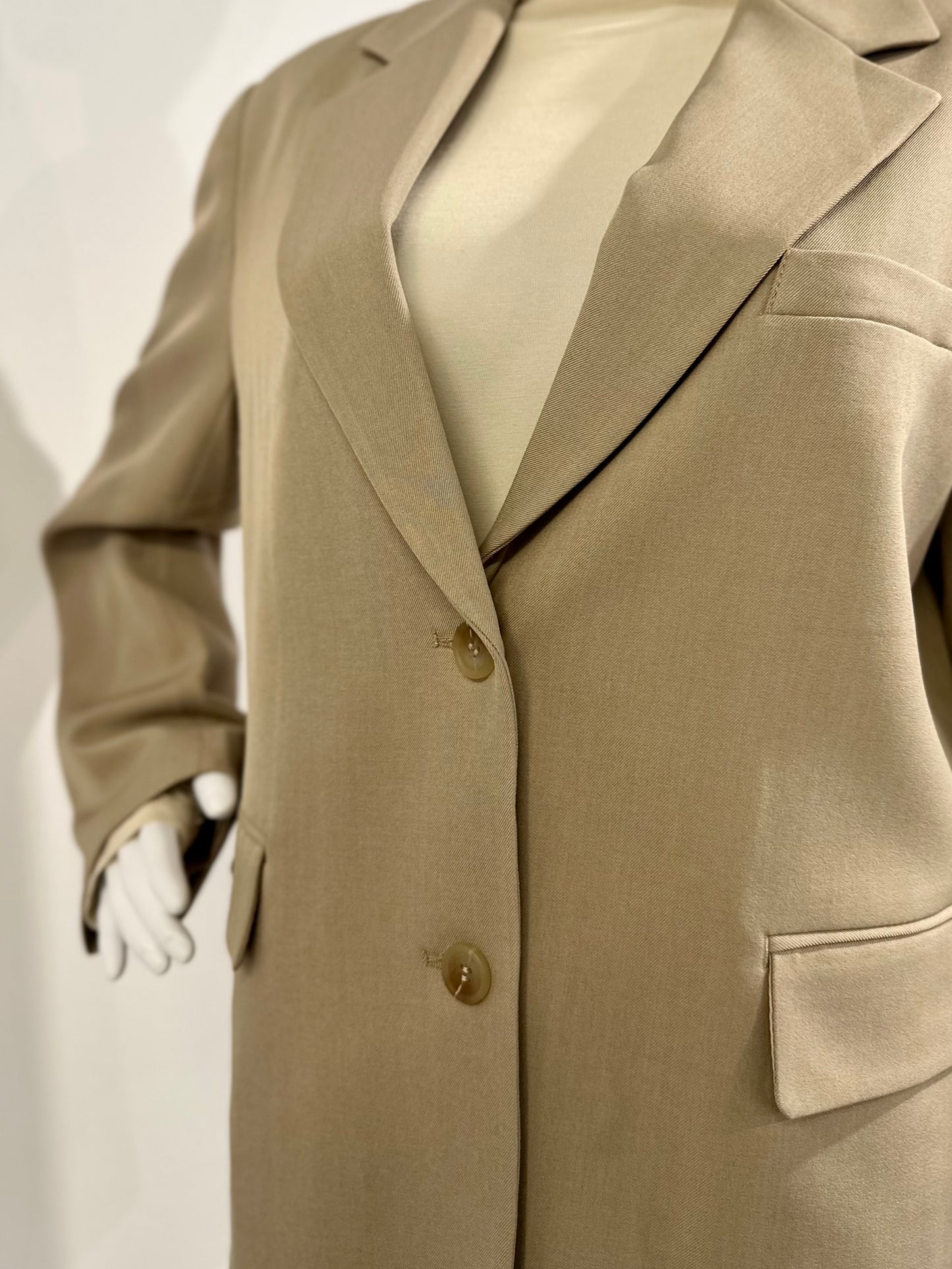 Béžové viskózové sako