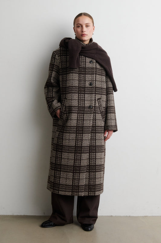 Hnědý oversized károvaný kabát s příměsí vlny