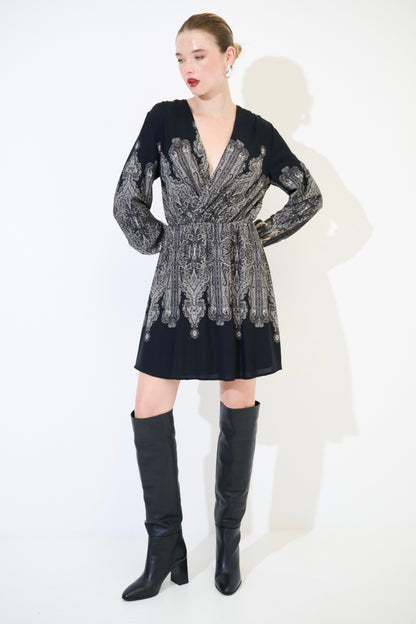 Černobílé šaty ze 100% viskózy