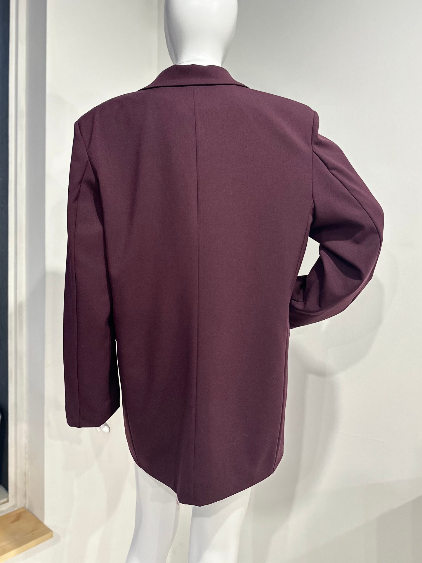 Oversized vínové sako