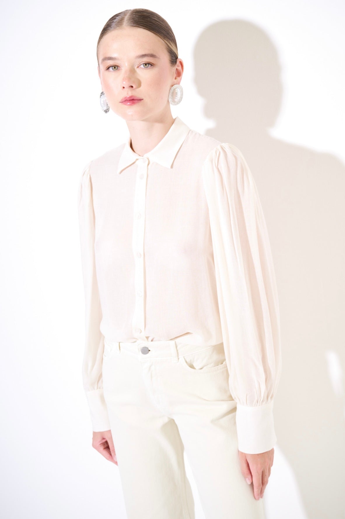 Krémová halenka s příměsí vlny