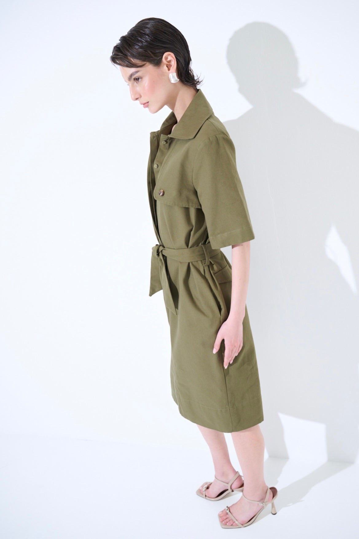 Army zelené pouzdrové bavlněné šaty