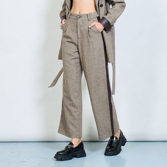 Vlněné kalhoty s pruhem