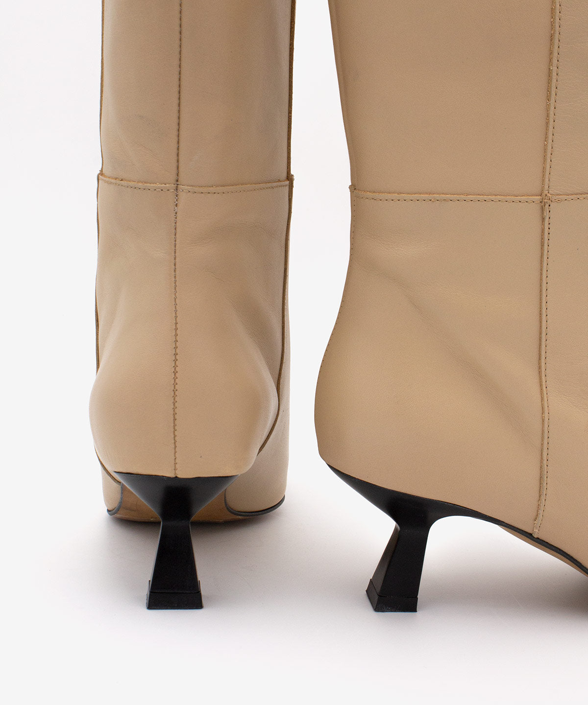 Béžové vysoké kozačky