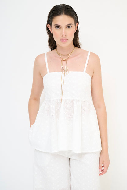 Bílý madeirový peplum top