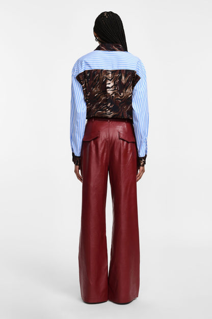 Červené široké kalhoty z eko kůže