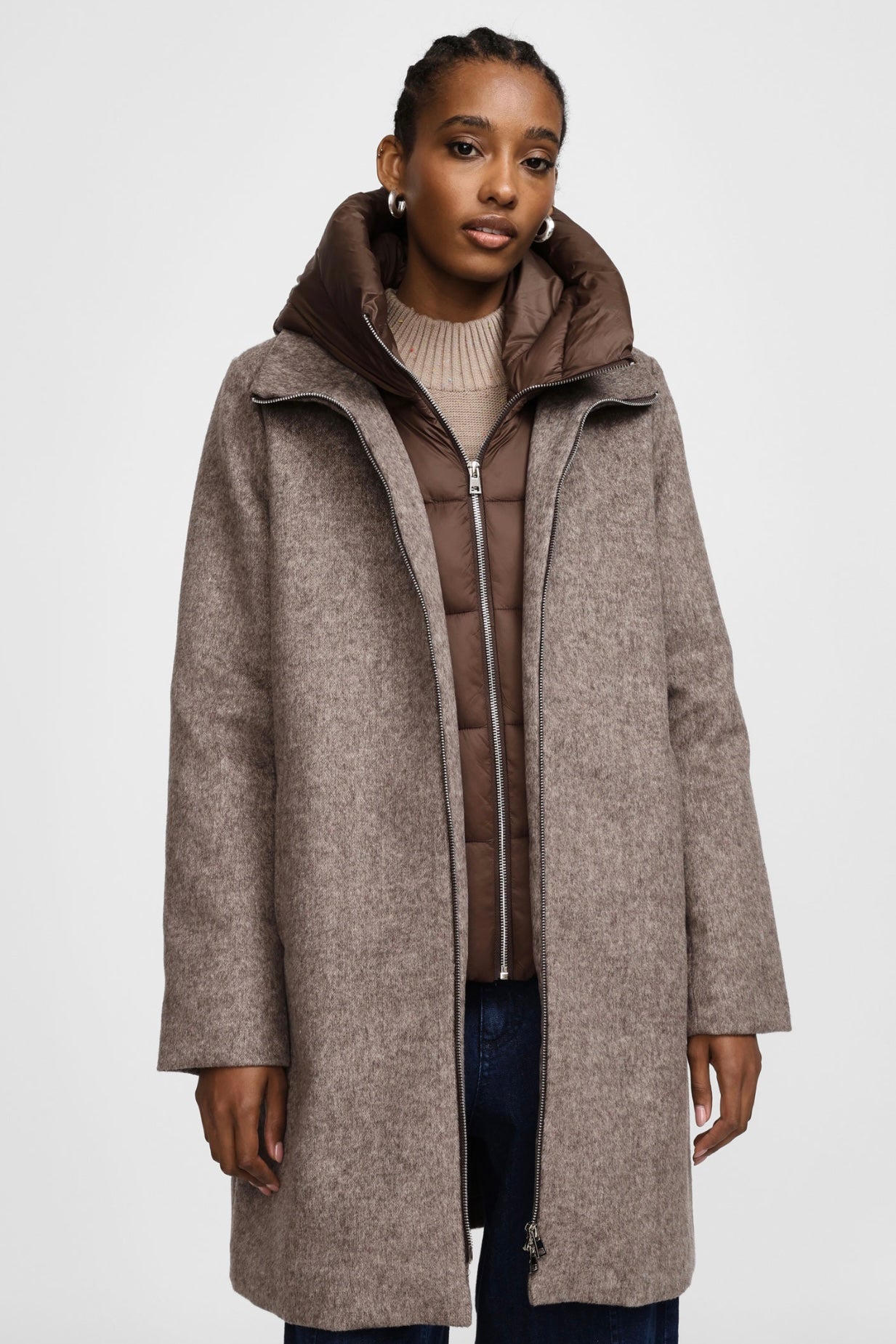 Taupe vlněný kabát s odepínatelnou vsadkou