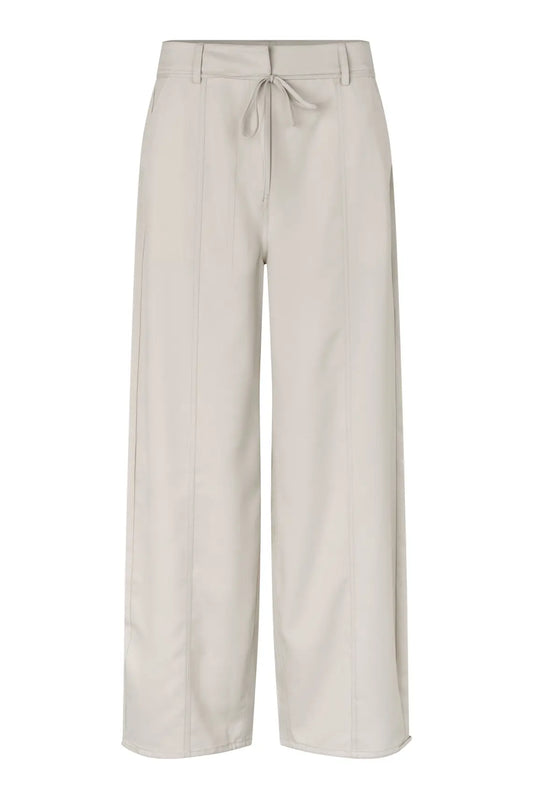 Kalhoty v barvě bílé kávy