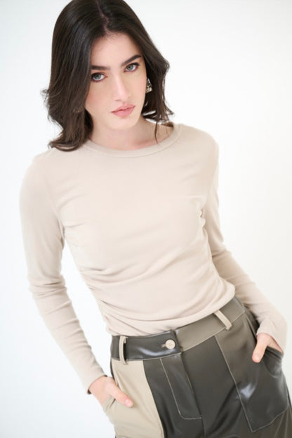 Béžový viskózový top