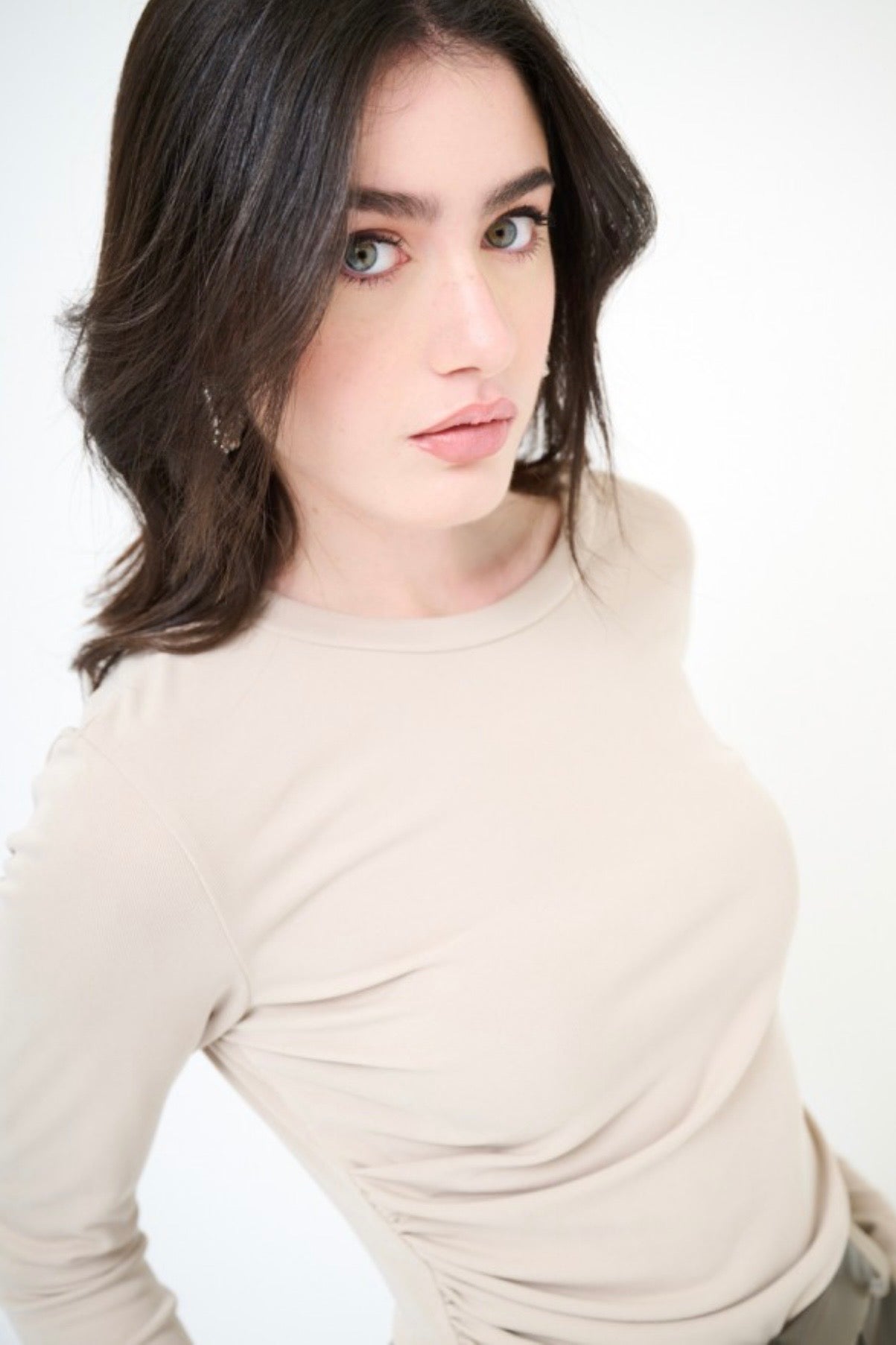 Béžový viskózový top