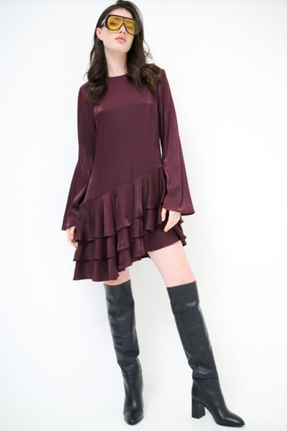Vínové asymetrické mini šaty