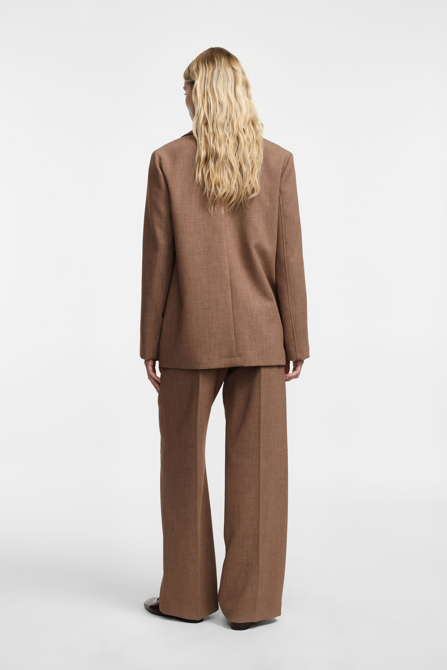 Hnědé kostýmové kalhoty