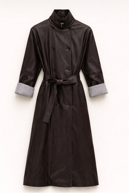 Čokoládový trenčkot s koženým vzhledem