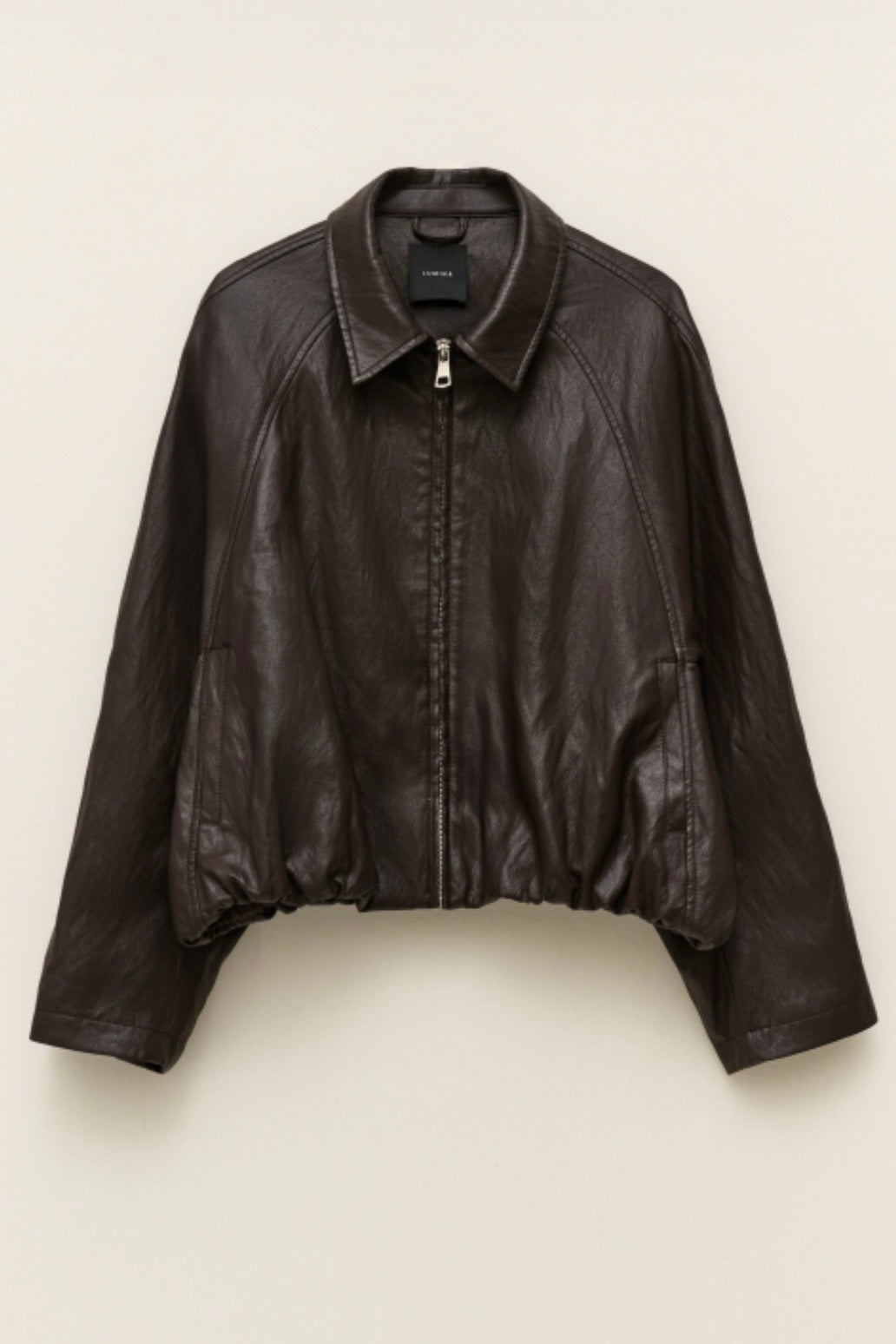 Čokoládový bomber z eko kůže