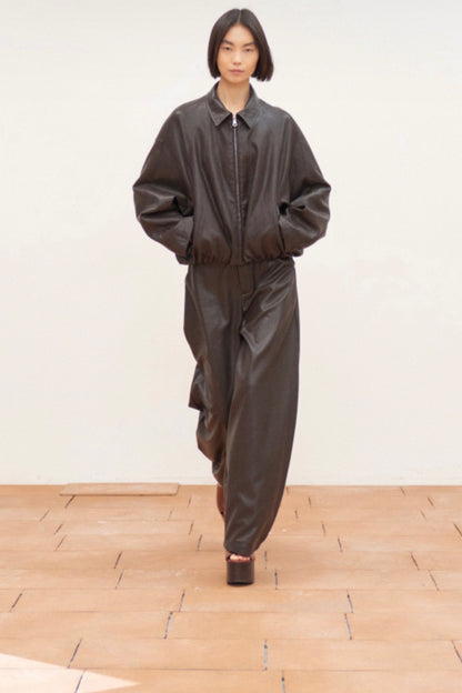 Čokoládový bomber z eko kůže