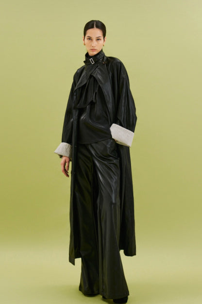 Černé flared kalhoty z eko kůže