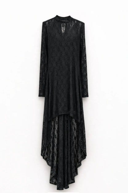 Černé šaty s krajkou