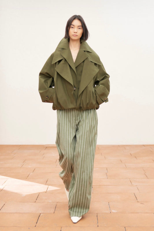 Pruhované zelené kalhoty