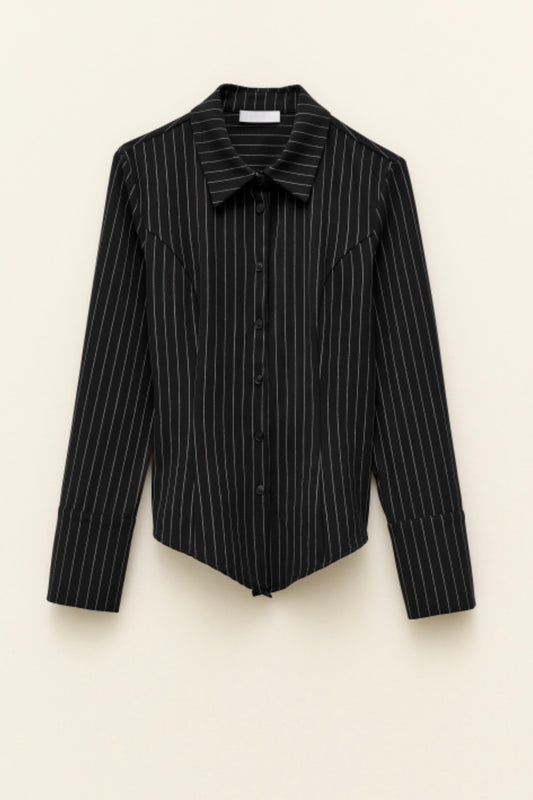 Černá košile s proužky