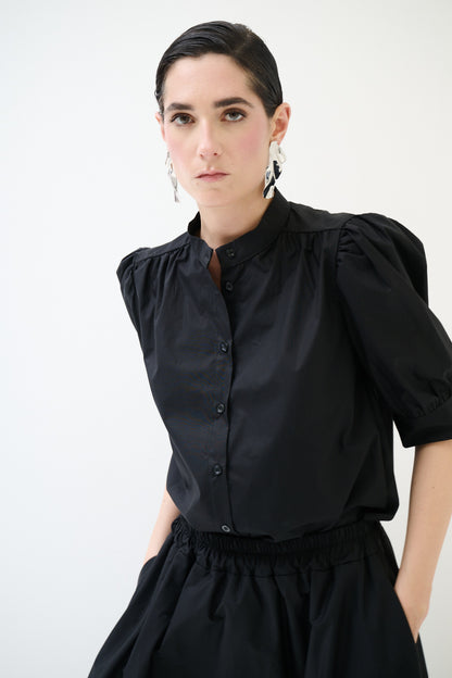 Černá košile s krátkým rukávem