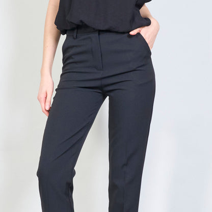 Černé cigaretové kalhoty