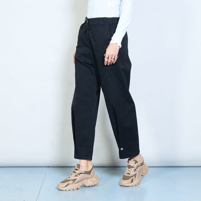 Černé bavlněné kalhoty s gumou v pase