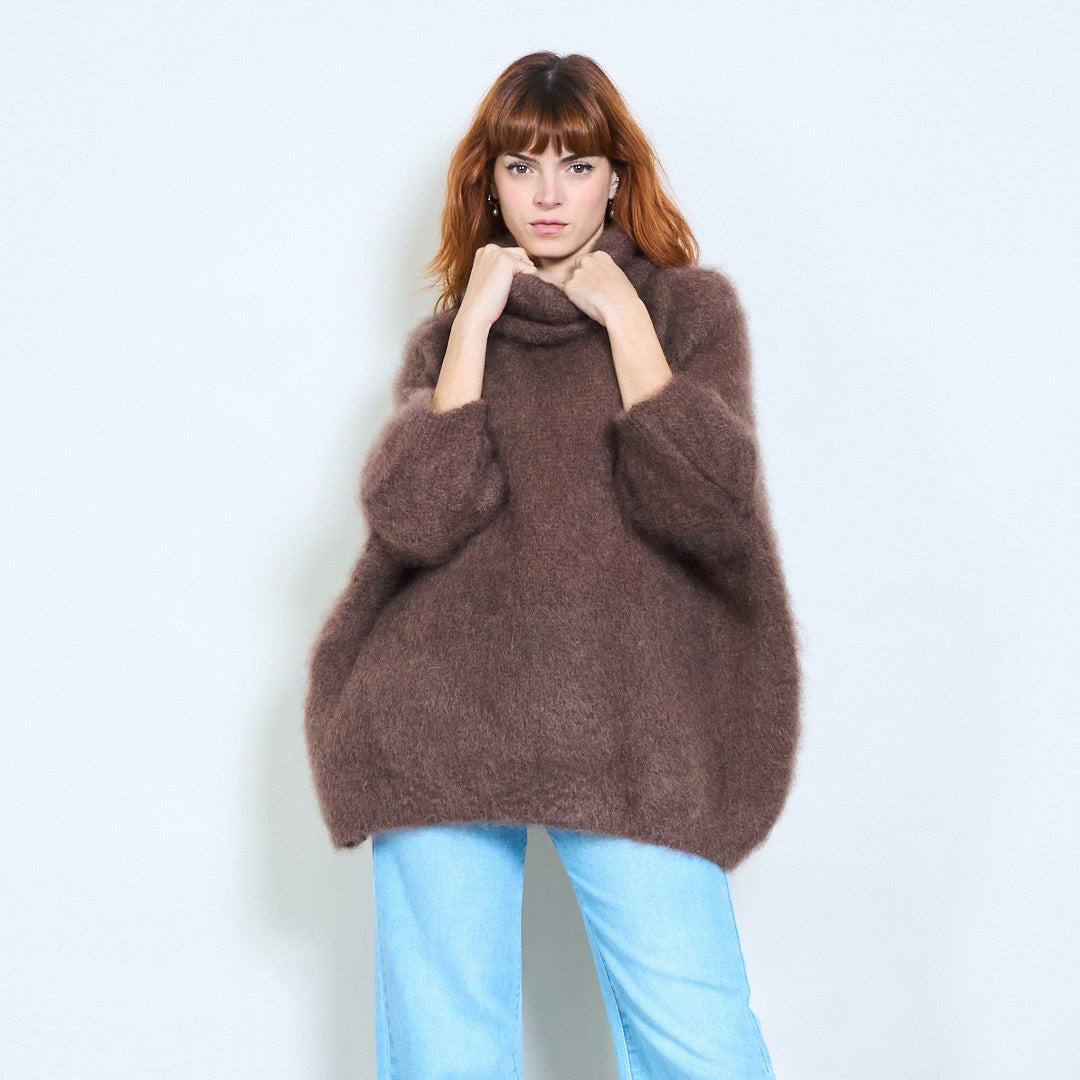 Mohérový svetr se zkrácenými rukávy