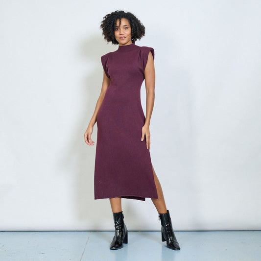 Vínové šaty bez rukávů