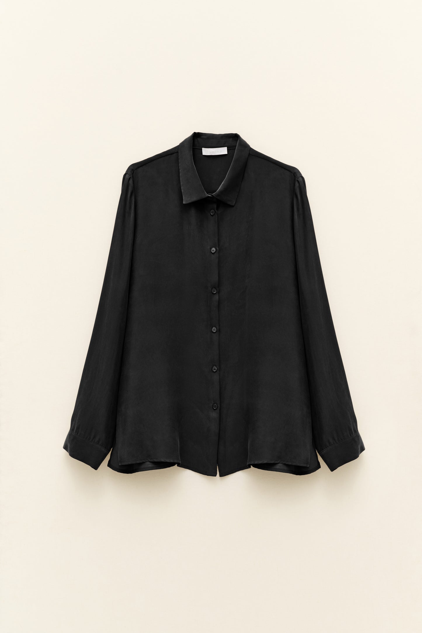 Černá košile z cupra