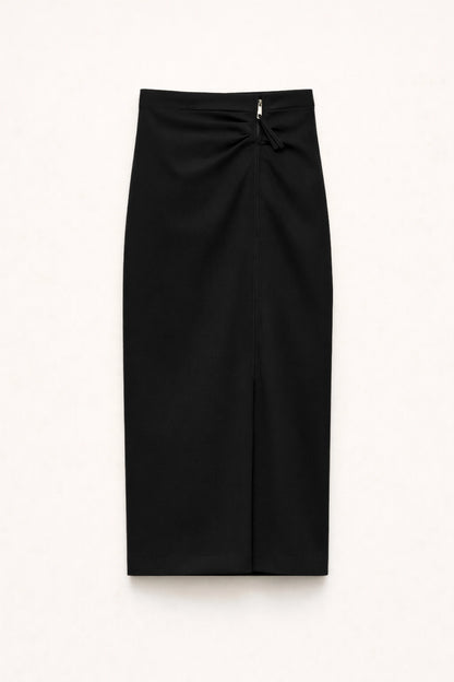 Černá midi sukně