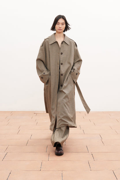 Hnědý károvaný trenčkot s příměsí vlny